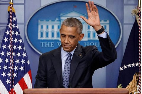 President Barack Obama waves as he concludes his final presidential news conference