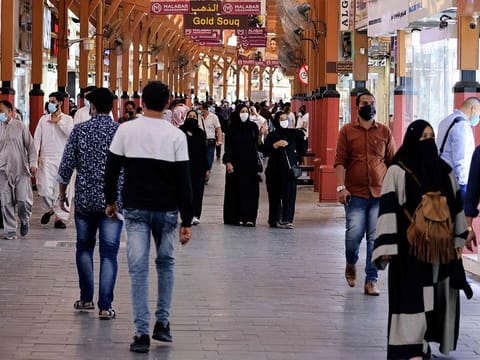 UAE gold prices back at record level, tracking global cues
