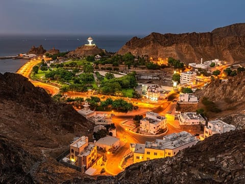 Want to invest in Oman's real estate or hospitality sector? Or in its listed companies? Oman offers multiple ways to a Golden Visa.