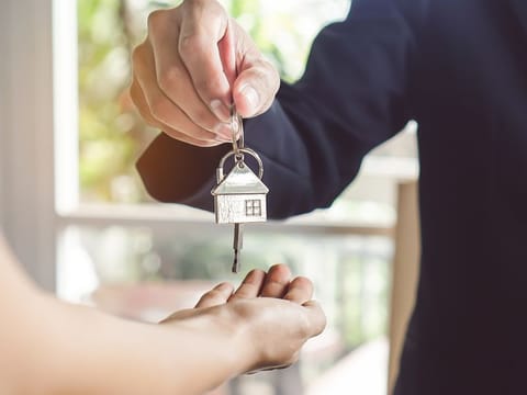 Latest rental agreements are seeing more landlords willing to take multiple cheques.