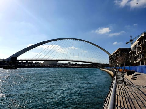 Dubai will experience very warm conditions today, with intervals of cloud and sunshine pushing the mercury to a high of 42°C