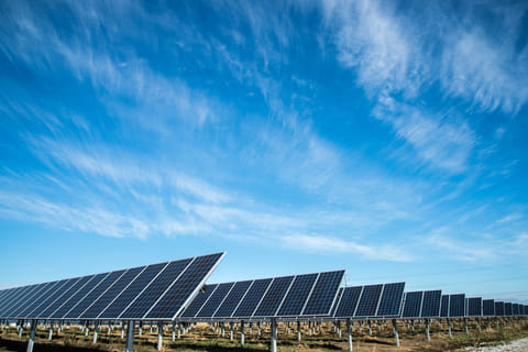 Illustrative image. The hybrid design uses waste heat from solar cells to power a thermal desalination process, offering a sustainable alternative to conventional systems that typically rely on fossil fuels or separate energy sources.