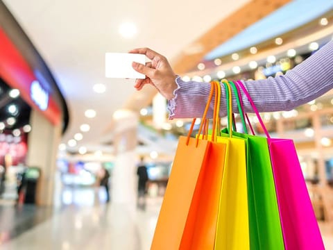 Buy now, pay later? UAE shopping tips to spend flexibly, avoid stress