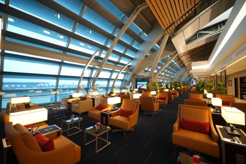 The lounge at Bangkok's airport also offers a range of amenities, including shower spas, complimentary Wi-Fi as well as comfortable seating.