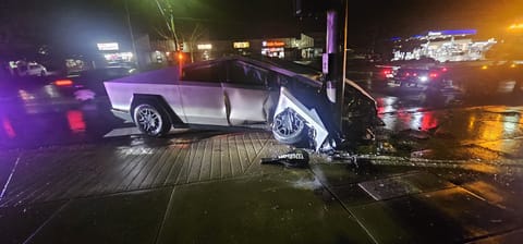A Tesla Cybertruck had an unfortunate run-in with a pole on February 11 while using Full Self-Driving (FSD) v13 in Reno, Nevada. The high-tech ride failed to merge lanes, bounced off a curb, and went headfirst into the pole. While FSD might be smart, perhaps in 99.99% of instances, it’s not quite pole-proof yet. Fortunately, the driver lived to tell the story.