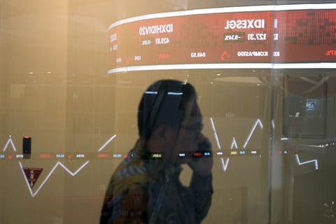 Indonesian markets plunge on tariff turmoil after weeklong break