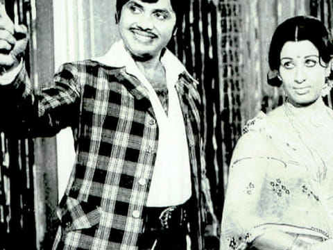 Jayan became a superstar almost overnight with his power-packed role as the antagonist in ‘Sharapanjaram’. Malayalam cinema had seen nothing like it before…