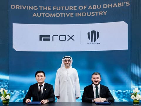 ROX Motor partners with W Motors to manufacture NEVs in Abu Dhabi