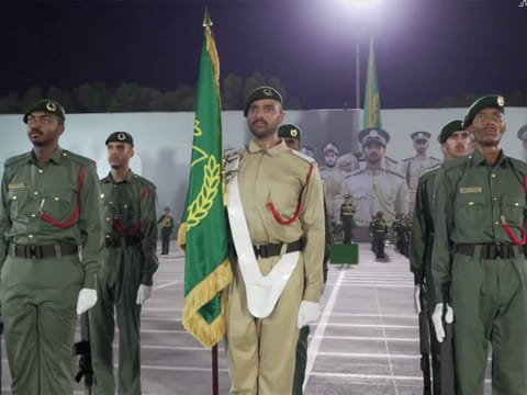Dubai Police Academy celebrates graduation of 400 cadets and officers