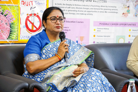 Leaders across party lines have condemned the attack on Delhi Chief Minister Rekha Gupta.