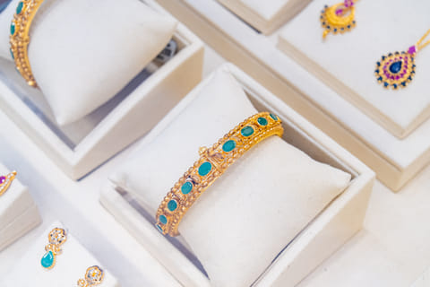 Many UAE shoppers are 'still waiting' for a gold price drop ahead of their summer vacations. Will they get that price drop soon?