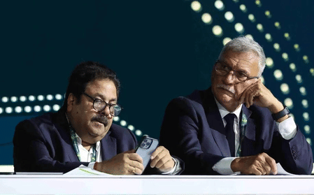 Roger Binny with Rajeev Shukla.