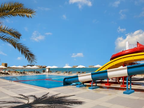 At Rixos Bab Al Bahr, Ras Al Khaimah – kids stay free!