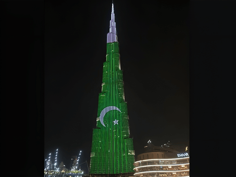The Burj Khalifa will display the Pakistani flag today, August 14 at 7:50 pm, marking Pakistan’s Independence Day.