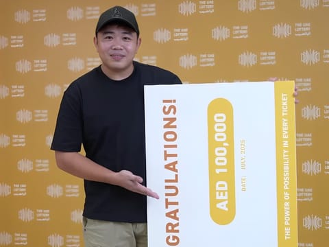 Filipino expat in Dubai wins Dh100K in UAE Lottery, plans to help parents