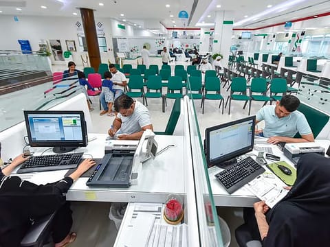 UAE updates entry visa rules for visits by friends and relatives