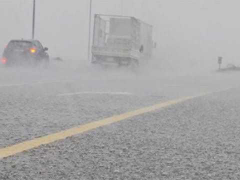 Amid the unstable conditions, the Civil Defence issued a safety advisory urging the public to exercise caution during heavy rainfall and thunderstorms, avoid valleys and areas prone to flash floods, and stay away from open or elevated spaces during lightning activity.
