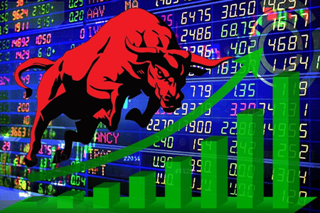 Sensex surges 700 points, Nifty reclaims 26,000 as IT stocks lead market rally