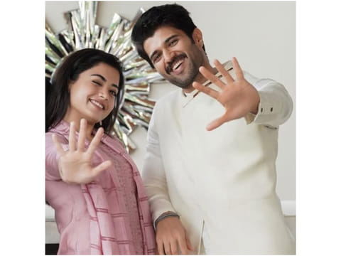 Rashmika Mandanna and Vijay Deverakonda are the portrait of a happy couple