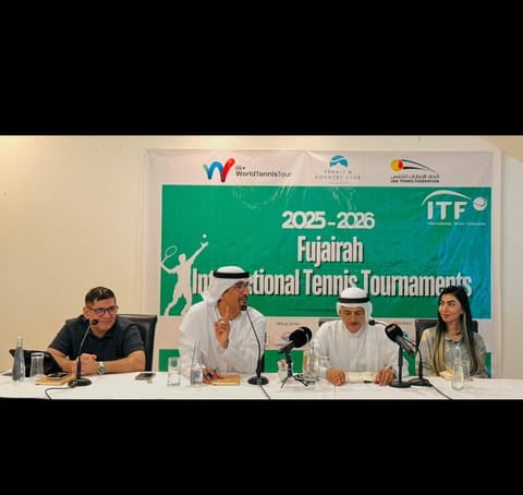 Nasser Yousuf Al Marzouqi, Abdul Ghafoor Behroozian and Hania Reggi during the press conference.