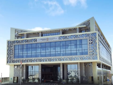 UAE private sector minimum wage set at Dh6,000 for Emiratis