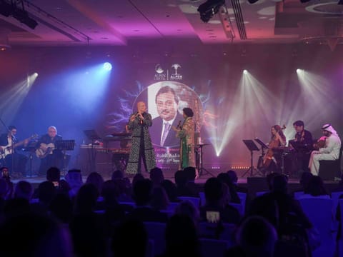 Grammy-winning artists take the stage at Dubai’s 22nd Global Fusion, a tribute to the late Rohit Walia.