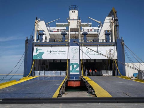 UAE aid ship delivers more than 4,000 tonnes of relief supplies for Gaza