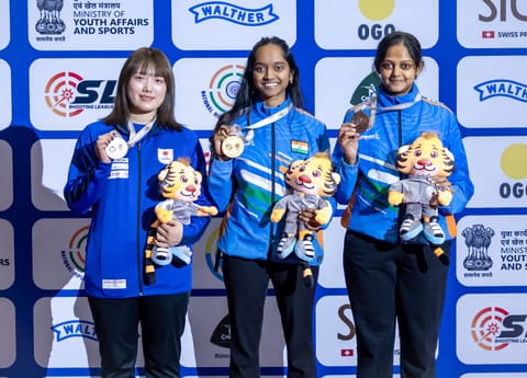 Eight months pregnant, Indian shooter shines at Asian Championship