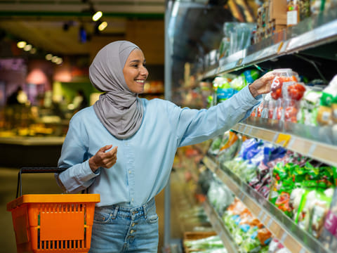 Power of Product Display: How supermarkets transform into Ramadan destinations