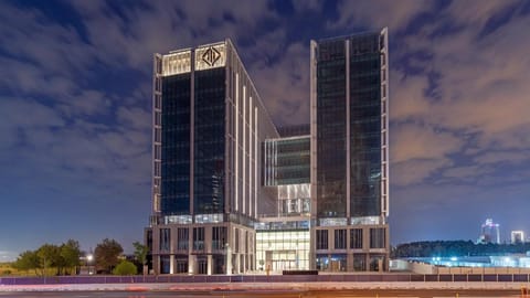 New office space at DIFC Square in Dubai International Financial Centre has been handed over ahead of schedule, adding 600,000 sq. ft. of Grade A commercial offices to meet rising demand from global and regional firms expanding in the district.