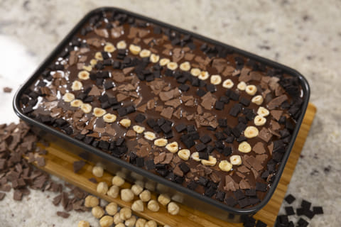 Ramadan Bites & Delights: Heritage one-bowl chocolate cake that never fails