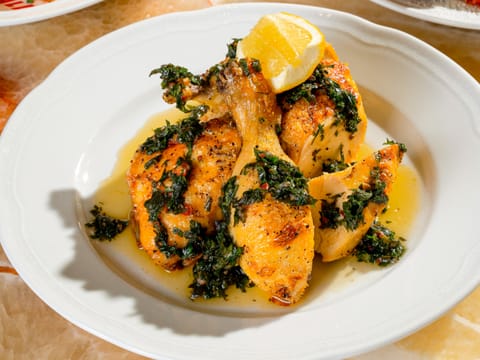 This year, restaurants across Dubai and Abu Dhabi are leaning into that spirit with generous buffets, shareable feasts, and curated menus that bring people together.