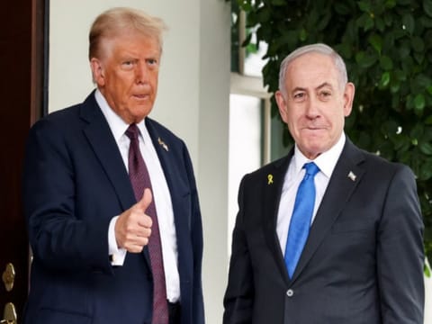 US President Donald Trump and Israeli Prime Minister Benjamin Netanyahu during earlier talks. The two leaders spoke amid growing fears of renewed war with Iran.