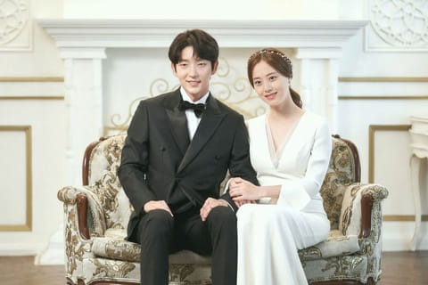 A still from The show, Flower of Evil, where Lee Joon-gi and Moon Chae-won played husband and wife.