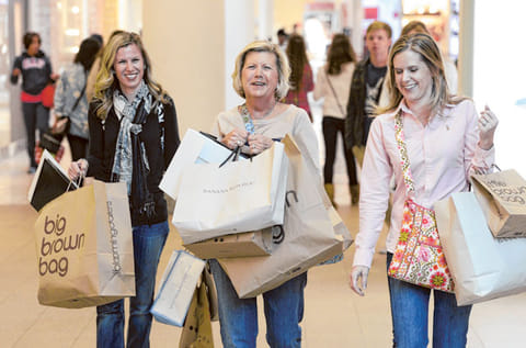 Shoppers at a mall at Lenox Square Mall in Atlanta, Georgia, USA. In the first quarter of 2020 US economy shrank at a 4.8% annualized pace.