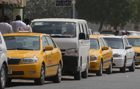UAE resident are now allowed to take driving lessons without obtaining permission from their employers.