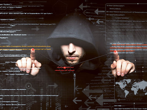 Victims have lost large sums to counterfeit links posing as UAE government sites.