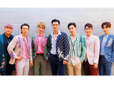Super Junior members: Shindong, Donghae, Yesung, Siwon, Eunhyuk, Ryeowook and Leeteuk.