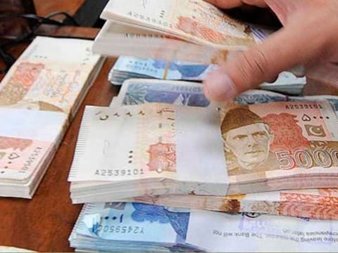 Remittances from Pakistani workers employed abroad increased to $2.3 billion in November, a 28.4 per cent rise year-on-year and up 2.4 per cent compared to the previous month.