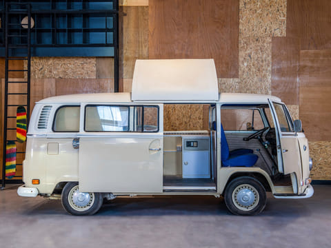 Food trucks can be either custom-made or standard (rented or bought) with customisations