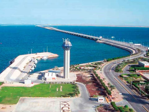King Fahad Causeway, Bahrain’s only terrestrial link, is a major route used by tourists to arrive in Bahrain.
