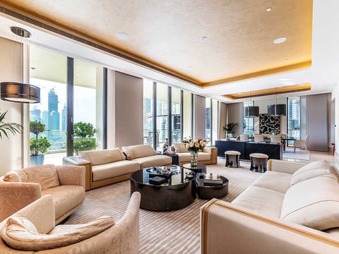 The living room at the 118 Downtown apartment leased out to bnbme. A month’s stay at the apartment occupying an entire floor of the premium residential tower costs Dh220,000.