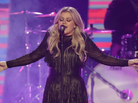 Kelly Clarkson