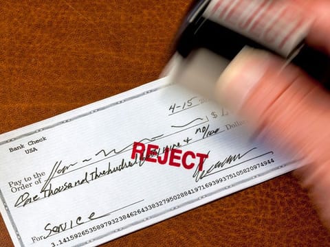 The use of QR codes in cheques will now be introduced, to help banks filter out counterfeits.