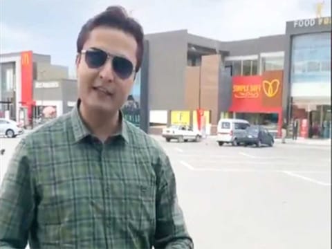 Arvind Saharan talks about Lahore-Islamabad motorway rest stop.