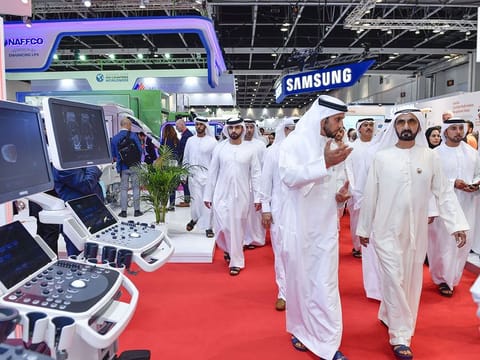 Shaikh Mohammad Bin Rashid launched the ‘Hayat’ registry at the Ministry of Health and Prevention pavilion during a visit to the Arab Health Forum exhibition at the Dubai World Trade Centre.