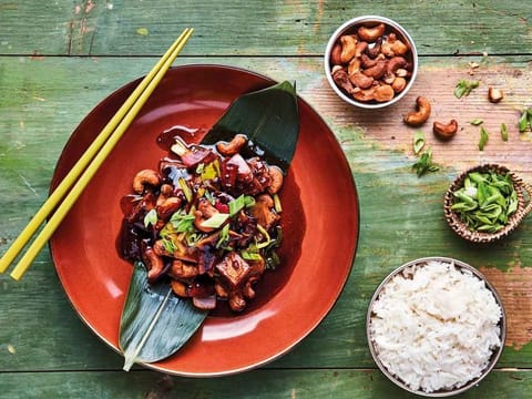 Be sure to try the kung pao chicken at Asian Kitchen’s Meet the Wokker’s à la carte brunch