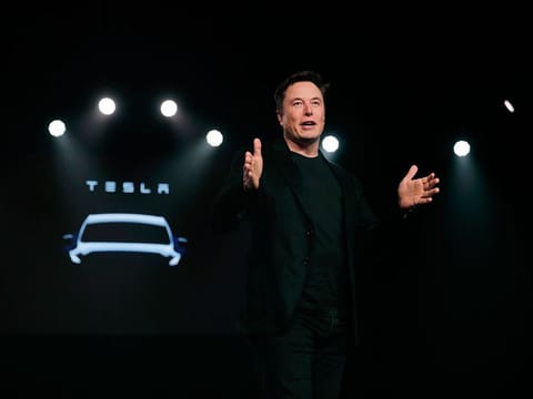Elon Musk is getting tough about office attendance at Tesla. No, he wants to cut jobs too.