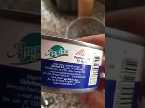 Dubai Municipality clarified that the brand of tuna under fire for producing synthetic tuna is not available in the UAE market.