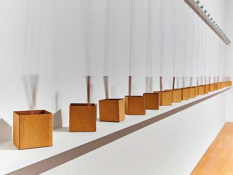 31 Prepared DC-Motors, 31 m Rope, Wooden Sticks 19 cm, Cardboard Boxes 10x10x10 cm